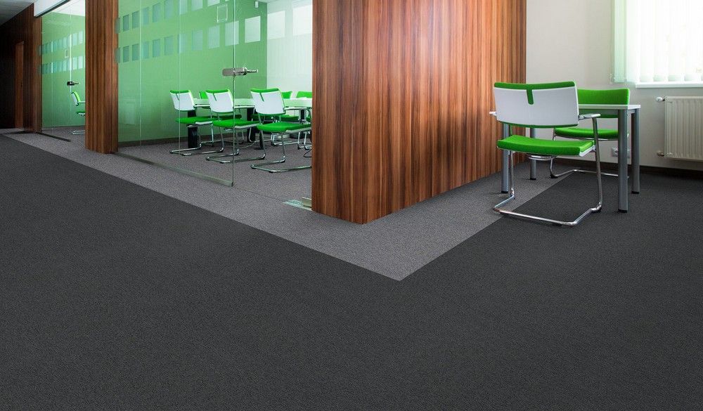 Klassiske tæppefliser til erhverv fra Danfloor stor holdbarhed til erhvervslokaler